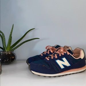 New Balance 373.